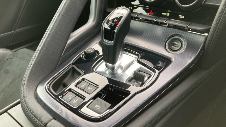 Jaguar F-Type 2.0 P300 R-Dynamic 2dr Auto Petrol Coupe